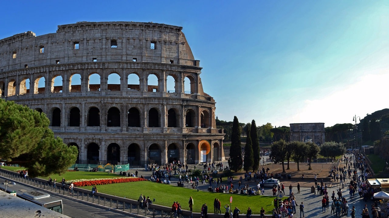 Entrada al Coliseo Romano. 