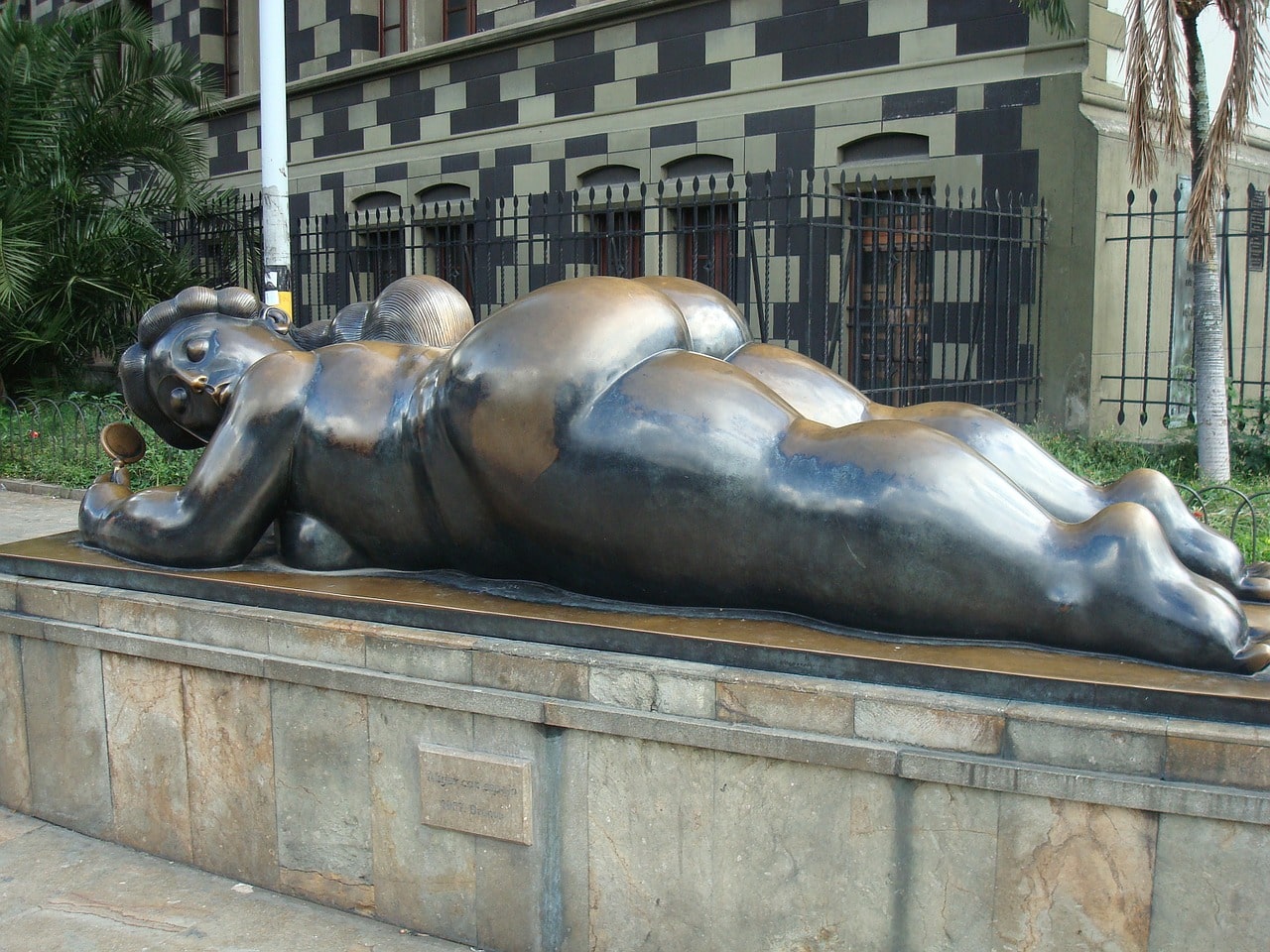 Obra de Fernando Botero en la ciudad de Medellín, Colombia