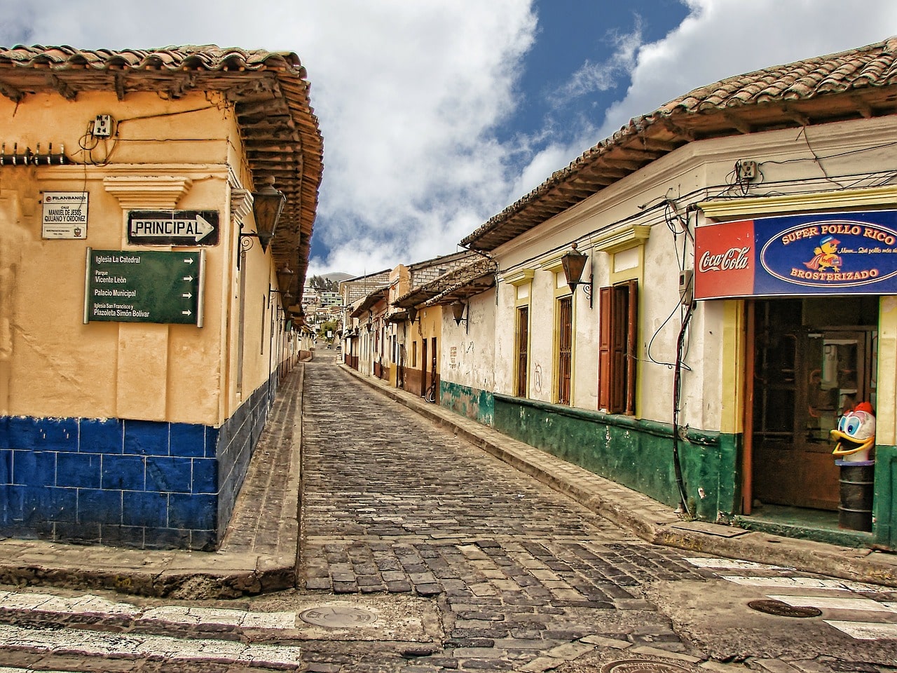 cobblestone-street-298397_1280