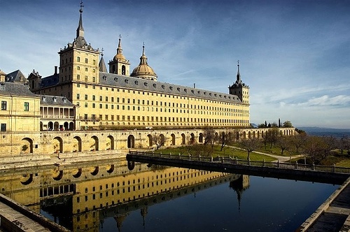 real-monasterio-de-san-lorenzo-de-el-escorial-madrid-trabalibros