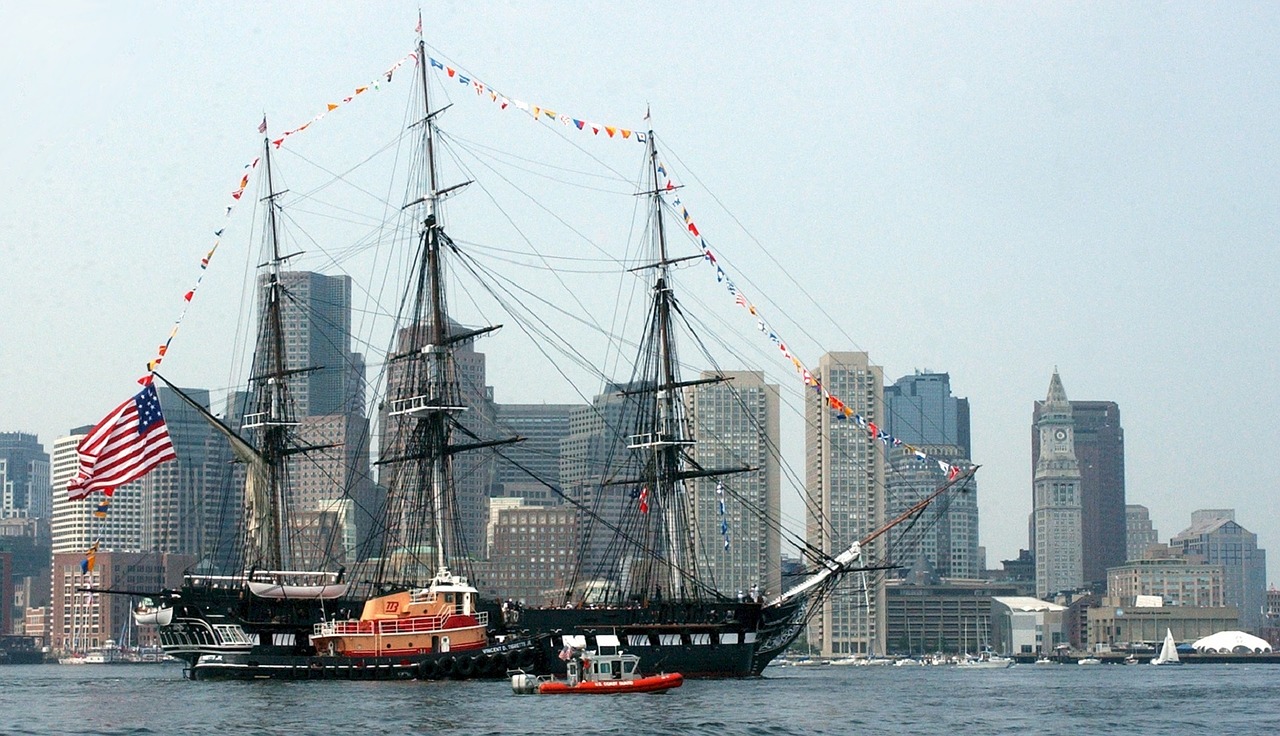 uss-constitution-1107153_1280