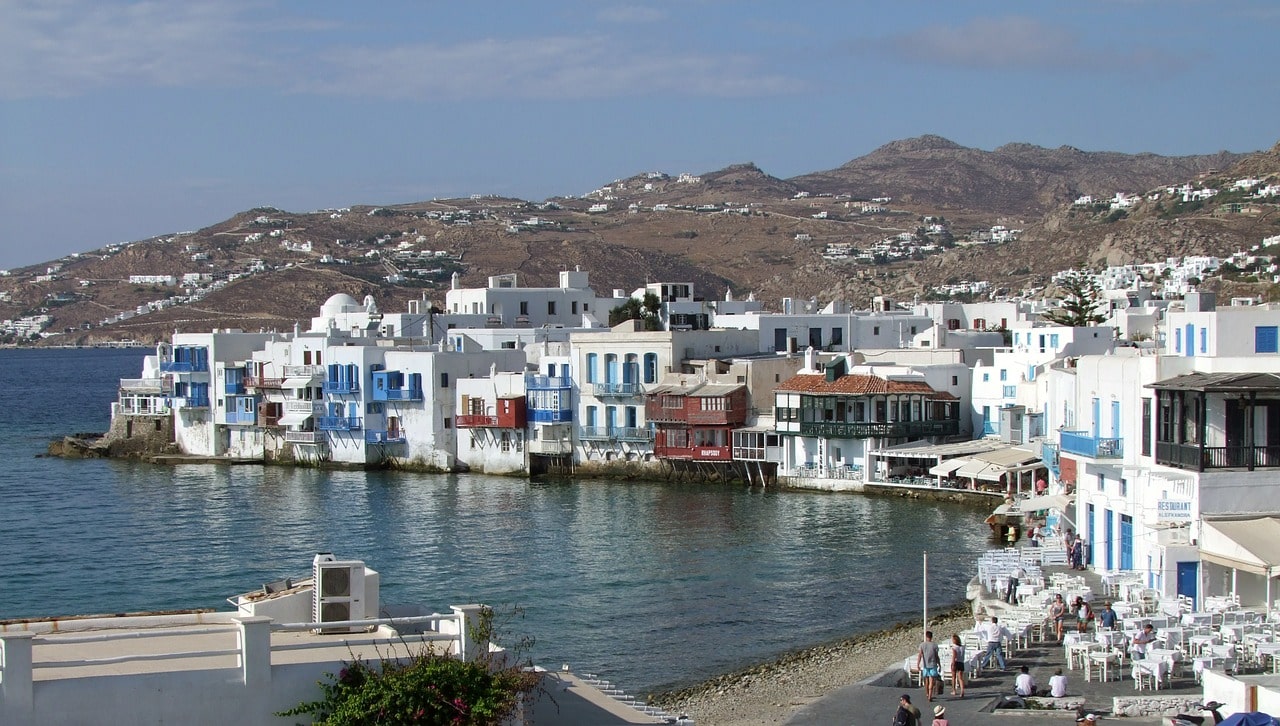 mykonos-487251_1280