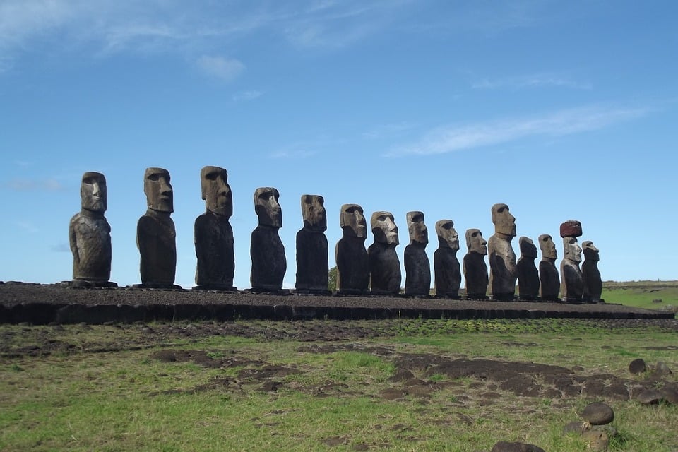 easter-island-839892_960_720