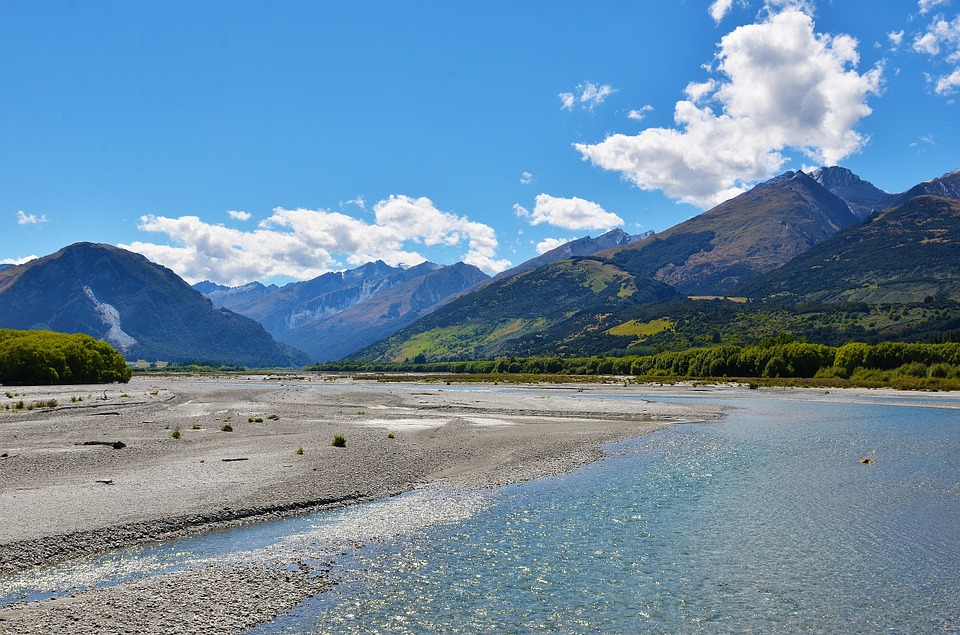 lake-wakatipu-678975_960_720