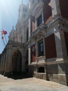 Edificio de la " Casa Consistoral" ubicado en en el centro de la Plaza Mayor