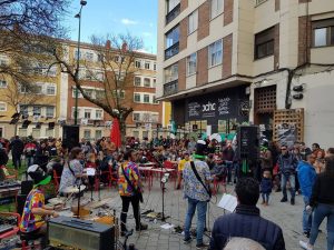 Fachada Tio Molonio y terraza