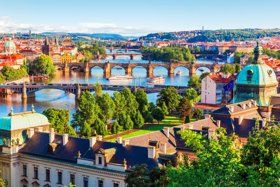 shutterstock_276911168Prague